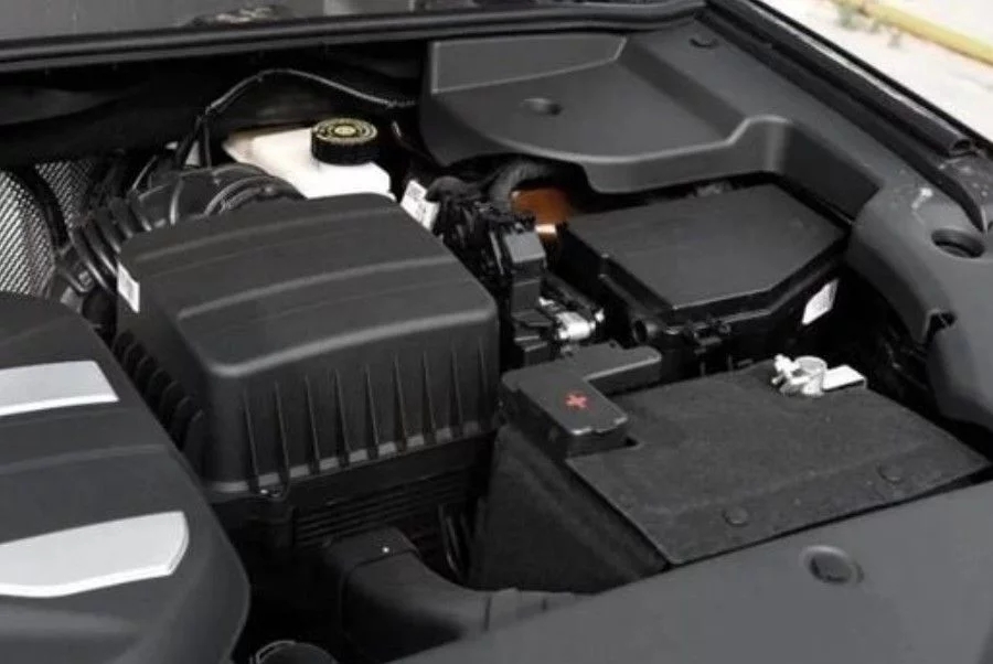 冬天的时候！如何做好汽车电池保养？老司机：这些要记住了！